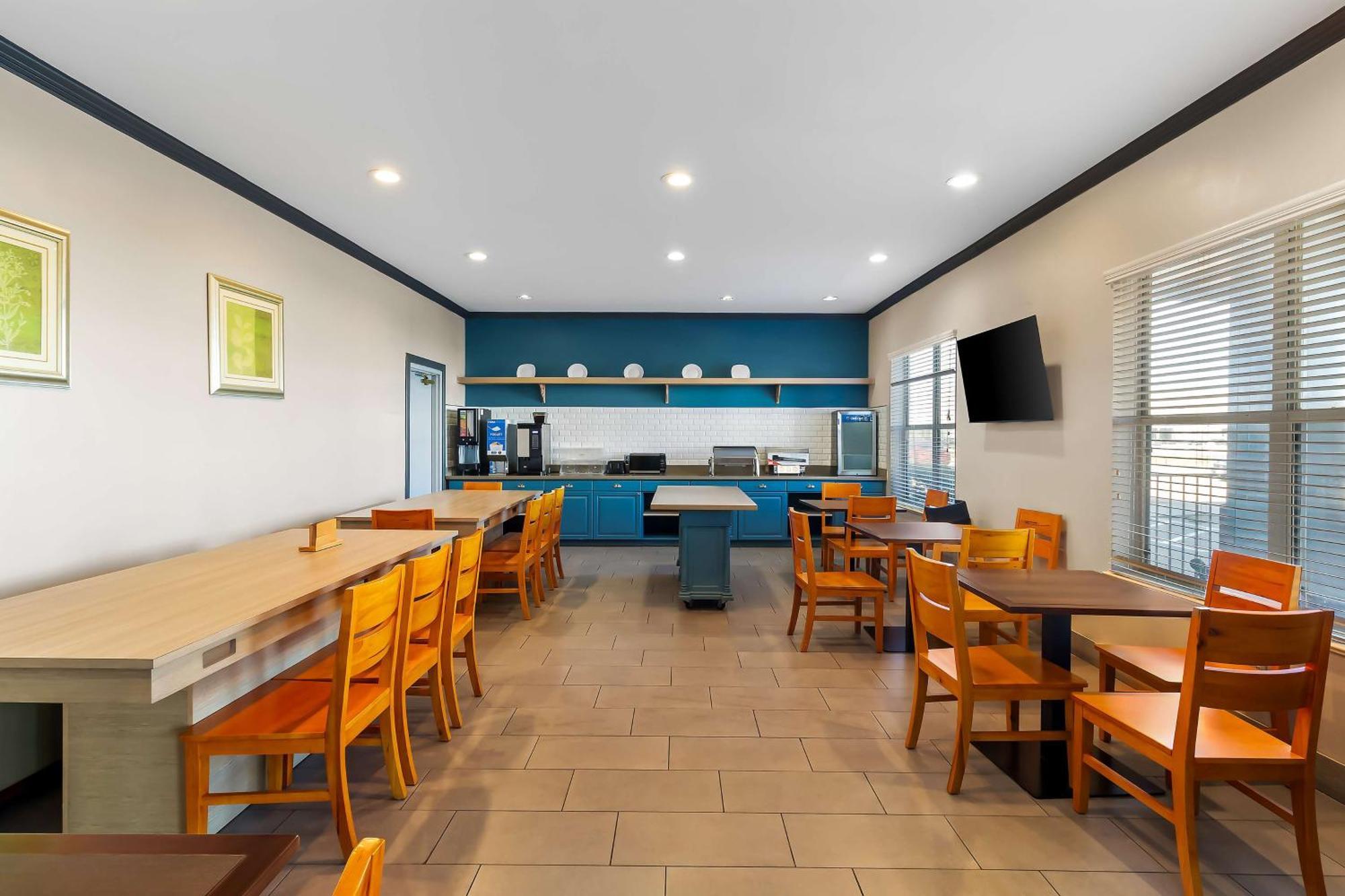 Sonesta Essential Iah Airport Jfk Boulevard - Newly Renovated 2* Houston