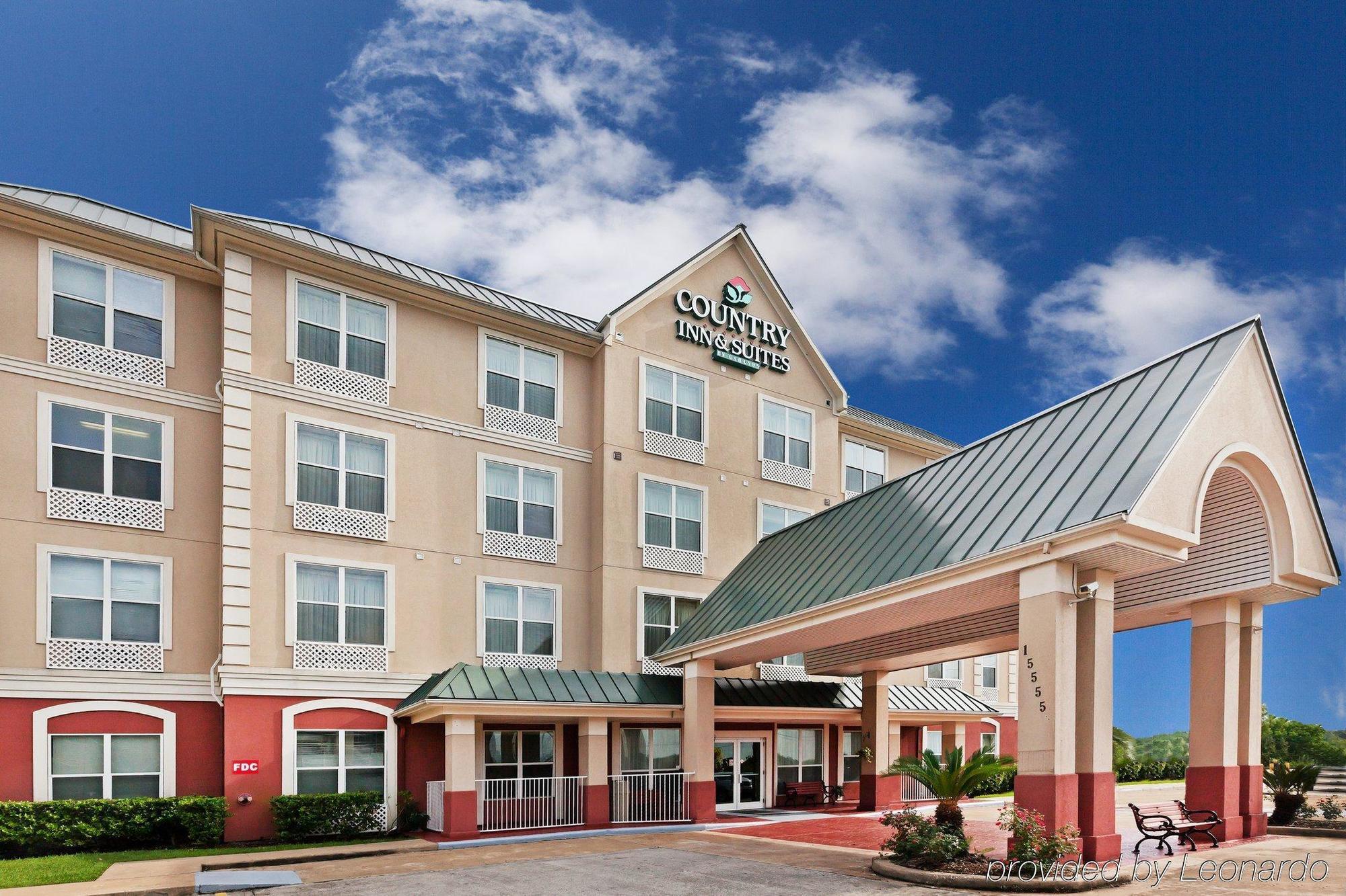 Sonesta Essential Iah Airport Jfk Boulevard - Newly Renovated