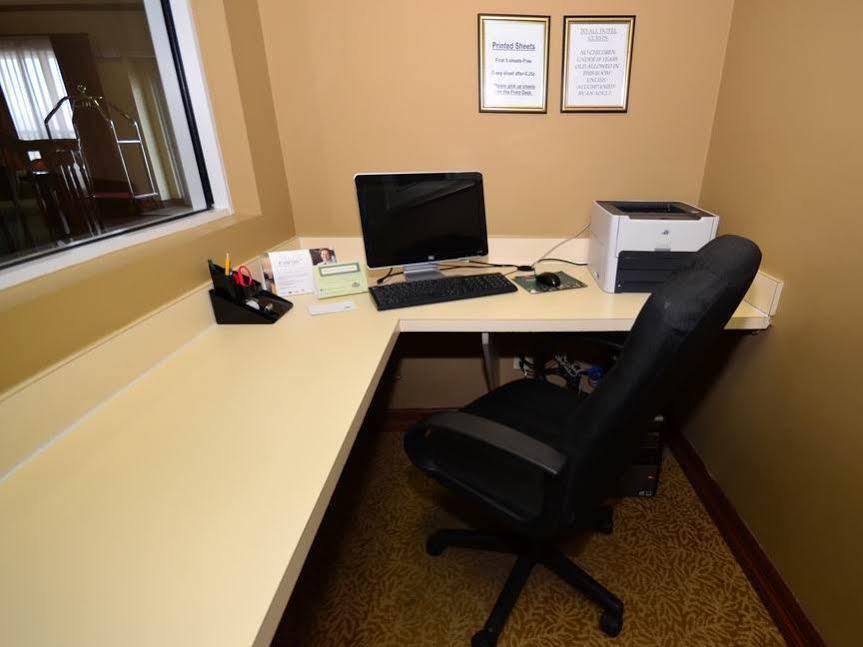Sonesta Essential Iah Airport Jfk Boulevard - Newly Renovated