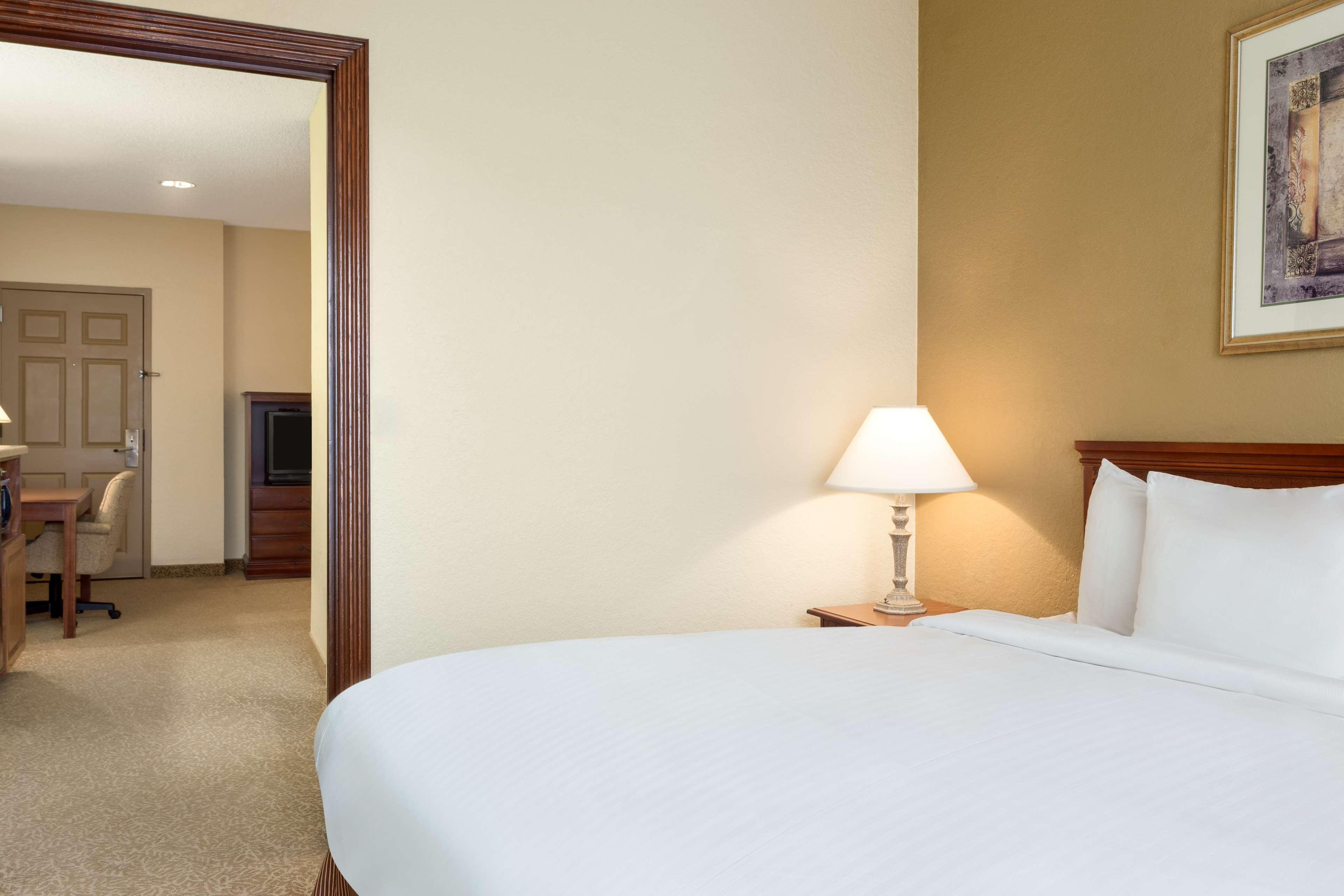Otel Sonesta Essential Iah Airport Jfk Boulevard - Newly Renovated Houston