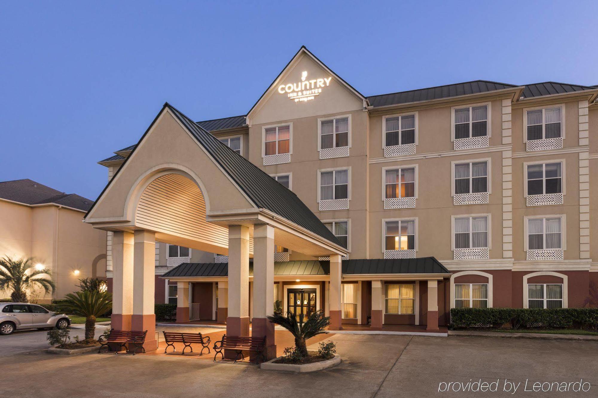 Sonesta Essential Iah Airport Jfk Boulevard - Newly Renovated